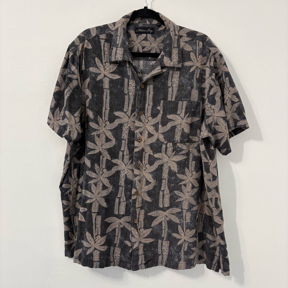 Milano Bay Hawaiian Beige Gray Button Up Shirt Sz XXL